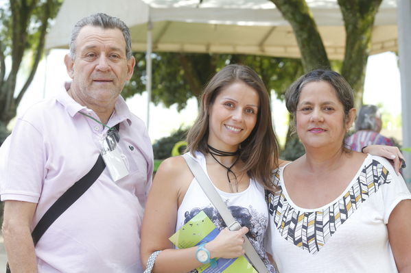 Día de la Familia EPM 2017
Día de la Familia EPM 2017
Fecha: Julio 16 de 2017
Para descargar esta fotografía en alta resolución, haga clic sobre la imagen hasta que la misma se despliegue en la pantalla completa; luego dé clic derecho y elija la opción "guardar imagen como". 
En caso de publicación por cualquier medio, solicitamos acompañarla del crédito: "Foto EPM"
Palabras clave: Día Familia EPM 2017