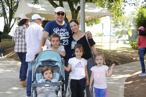 Día de la Familia EPM 2017
Día de la Familia EPM 2017
Fecha: Julio 16 de 2017
Para descargar esta fotografía en alta resolución, haga clic sobre la imagen hasta que la misma se despliegue en la pantalla completa; luego dé clic derecho y elija la opción "guardar imagen como". 
En caso de publicación por cualquier medio, solicitamos acompañarla del crédito: "Foto EPM"
Palabras clave: Día Familia EPM 2017