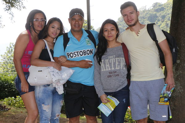 Día de la Familia EPM 2017
Día de la Familia EPM 2017
Fecha: Julio 16 de 2017
Para descargar esta fotografía en alta resolución, haga clic sobre la imagen hasta que la misma se despliegue en la pantalla completa; luego dé clic derecho y elija la opción "guardar imagen como". 
En caso de publicación por cualquier medio, solicitamos acompañarla del crédito: "Foto EPM"
Palabras clave: Día Familia EPM 2017