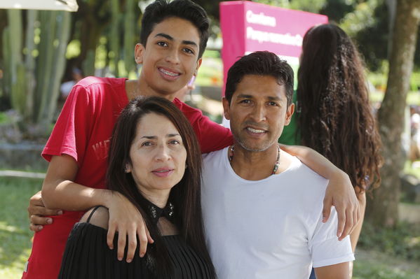 Día de la Familia EPM 2017
Día de la Familia EPM 2017
Fecha: Julio 16 de 2017
Para descargar esta fotografía en alta resolución, haga clic sobre la imagen hasta que la misma se despliegue en la pantalla completa; luego dé clic derecho y elija la opción "guardar imagen como". 
En caso de publicación por cualquier medio, solicitamos acompañarla del crédito: "Foto EPM"
Palabras clave: Día Familia EPM 2017