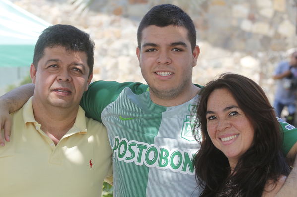 Día de la Familia EPM 2017
Día de la Familia EPM 2017
Fecha: Julio 16 de 2017
Para descargar esta fotografía en alta resolución, haga clic sobre la imagen hasta que la misma se despliegue en la pantalla completa; luego dé clic derecho y elija la opción "guardar imagen como". 
En caso de publicación por cualquier medio, solicitamos acompañarla del crédito: "Foto EPM"
Palabras clave: Día Familia EPM 2017
