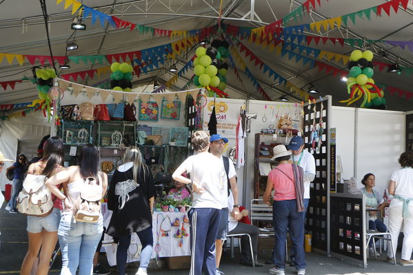 Día de la Familia EPM 2017
Día de la Familia EPM 2017
Fecha: Julio 16 de 2017
Para descargar esta fotografía en alta resolución, haga clic sobre la imagen hasta que la misma se despliegue en la pantalla completa; luego dé clic derecho y elija la opción "guardar imagen como". 
En caso de publicación por cualquier medio, solicitamos acompañarla del crédito: "Foto EPM"
Palabras clave: Día Familia EPM 2017