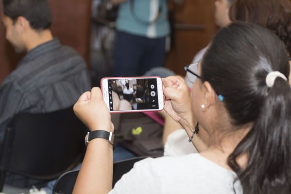 Semana TIC
Semana TIC
Fecha: Septiembre 19 de 2017
Para descargar esta fotografía en alta resolución, haga clic sobre la imagen hasta que la misma se despliegue en la pantalla completa; luego dé clic derecho y elija la opción "guardar imagen como". 
En caso de publicación por cualquier medio, solicitamos acompañarla del crédito: "Foto EPM"
Palabras clave: Semana TIC