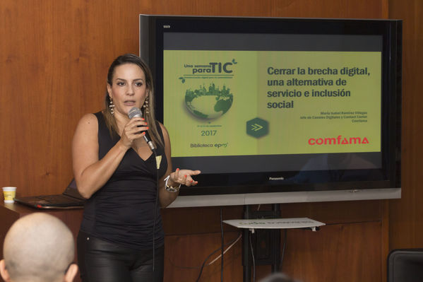 Semana TIC
Semana TIC
Fecha: Septiembre 19 de 2017
Para descargar esta fotografía en alta resolución, haga clic sobre la imagen hasta que la misma se despliegue en la pantalla completa; luego dé clic derecho y elija la opción "guardar imagen como". 
En caso de publicación por cualquier medio, solicitamos acompañarla del crédito: "Foto EPM"
Palabras clave: Semana TIC