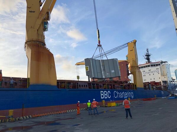 EPM Operador Económico Autorizado Organización Mundial Aduanas
EPM Operador Económico Autorizado Organización Mundial Aduanas.
Fecha: 14 Abril 2021
Para descargar esta fotografía en alta resolución, haga clic sobre la imagen hasta que la misma se despliegue en la pantalla completa; luego dé clic derecho y elija la opción "guardar imagen como". 
En caso de publicación por cualquier medio, solicitamos acompañarla del crédito: "Foto EPM"
Palabras clave: EPM Operador Económico Autorizado Organización Mundial Aduanas