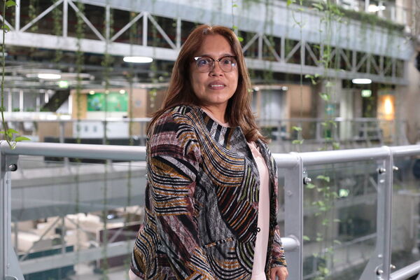 Diana Rua VP Ejecutiva Finanzas Inversione
Diana Rua VP Ejecutiva Finanzas Inversiones. 
Fecha: 27 Abril 2021
Para descargar esta fotografía en alta resolución, haga clic sobre la imagen hasta que la misma se despliegue en la pantalla completa; luego dé clic derecho y elija la opción "guardar imagen como". 
En caso de publicación por cualquier medio, solicitamos acompañarla del crédito: "Foto EPM"
Palabras clave: Diana Rua VP Ejecutiva Finanzas Inversione
