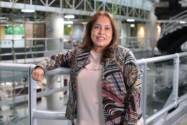 Diana Rua VP Ejecutiva Finanzas Inversione
Diana Rua VP Ejecutiva Finanzas Inversiones. 
Fecha: 27 Abril 2021
Para descargar esta fotografía en alta resolución, haga clic sobre la imagen hasta que la misma se despliegue en la pantalla completa; luego dé clic derecho y elija la opción "guardar imagen como". 
En caso de publicación por cualquier medio, solicitamos acompañarla del crédito: "Foto EPM"
Palabras clave: Diana Rua VP Ejecutiva Finanzas Inversione