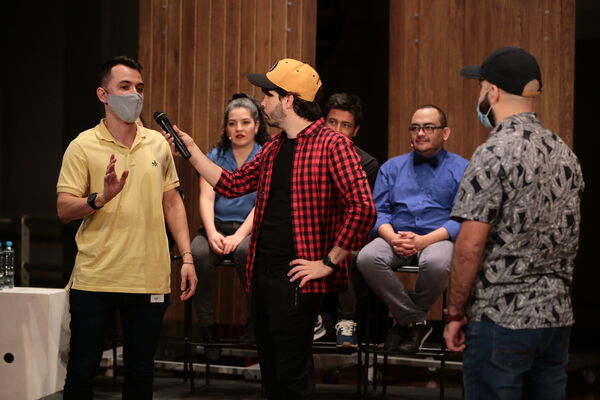 OBRA TEATRO 66 ANIOS EPM ACCION IMPRO
OBRA TEATRO 66 ANIOS EPM ACCION IMPRO
Fecha: 6 AGOSTO 2021
Para descargar esta fotografía en alta resolución, haga clic sobre la imagen hasta que la misma se despliegue en la pantalla completa; luego dé clic derecho y elija la opción "guardar imagen como". 
En caso de publicación por cualquier medio, solicitamos acompañarla del crédito: "Foto EPM"
Palabras clave: OBRA TEATRO 66 ANIOS EPM ACCION IMPRO