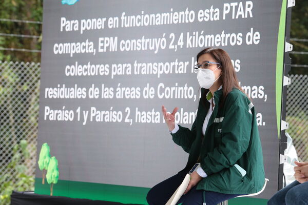 Inauguración PTAR Escobero
Inauguración PTAR Escobero
Fecha: 4 Febrero 2021.
Para descargar esta fotografía en alta resolución, haga clic sobre la imagen hasta que la misma se despliegue en la pantalla completa; luego dé clic derecho y elija la opción "guardar imagen como". 
En caso de publicación por cualquier medio, solicitamos acompañarla del crédito: "Foto EPM"
Palabras clave: Inauguración PTAR Escobero