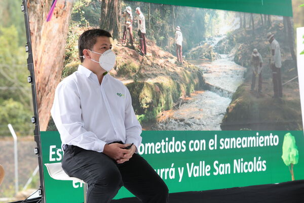 Inauguración PTAR Escobero
Inauguración PTAR Escobero
Fecha: 4 Febrero 2021.
Para descargar esta fotografía en alta resolución, haga clic sobre la imagen hasta que la misma se despliegue en la pantalla completa; luego dé clic derecho y elija la opción "guardar imagen como". 
En caso de publicación por cualquier medio, solicitamos acompañarla del crédito: "Foto EPM"
Palabras clave: Inauguración PTAR Escobero