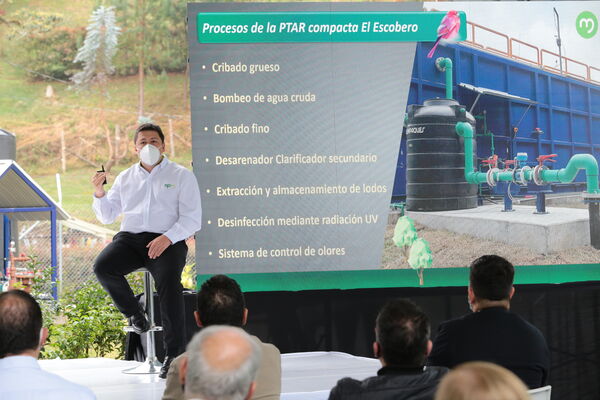 Inauguración PTAR Escobero
Inauguración PTAR Escobero
Fecha: 4 Febrero 2021.
Para descargar esta fotografía en alta resolución, haga clic sobre la imagen hasta que la misma se despliegue en la pantalla completa; luego dé clic derecho y elija la opción "guardar imagen como". 
En caso de publicación por cualquier medio, solicitamos acompañarla del crédito: "Foto EPM"
Palabras clave: Inauguración PTAR Escobero