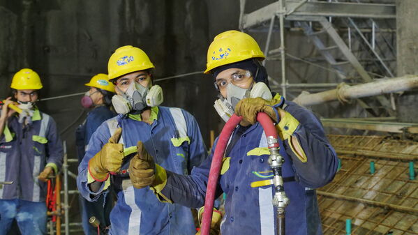 Avances Técnicos Hidroituango 
Avances Técnicos Hidroituango.
Fecha: 15 Julio 2021
Para descargar esta fotografía en alta resolución, haga clic sobre la imagen hasta que la misma se despliegue en la pantalla completa; luego dé clic derecho y elija la opción "guardar imagen como". 
En caso de publicación por cualquier medio, solicitamos acompañarla del crédito: "Foto EPM" 
Palabras clave: Avances Técnicos Hidroituango
