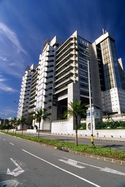 Edificio EPM
Edificio EPM
Fecha: 27 JULIO 2021
Para descargar esta fotografía en alta resolución, haga clic sobre la imagen hasta que la misma se despliegue en la pantalla completa; luego dé clic derecho y elija la opción "guardar imagen como". 
En caso de publicación por cualquier medio, solicitamos acompañarla del crédito: "Foto EPM"
Palabras clave: Edificio EPM