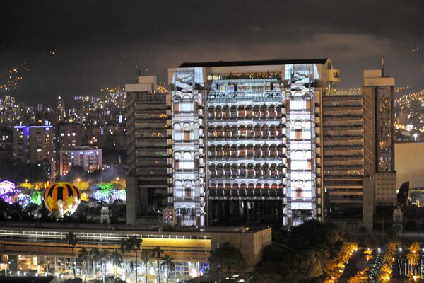 Edificio EPM
Edificio EPM
Fecha: 27 JULIO 2021
Para descargar esta fotografía en alta resolución, haga clic sobre la imagen hasta que la misma se despliegue en la pantalla completa; luego dé clic derecho y elija la opción "guardar imagen como". 
En caso de publicación por cualquier medio, solicitamos acompañarla del crédito: "Foto EPM"
Palabras clave: Edificio EPM