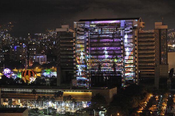 Edificio EPM
Edificio EPM
Fecha: 27 JULIO 2021
Para descargar esta fotografía en alta resolución, haga clic sobre la imagen hasta que la misma se despliegue en la pantalla completa; luego dé clic derecho y elija la opción "guardar imagen como". 
En caso de publicación por cualquier medio, solicitamos acompañarla del crédito: "Foto EPM"
Palabras clave: Edificio EPM