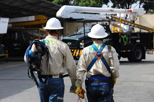 Energía 
Energía 
Fecha: 27 JULIO 2021
Para descargar esta fotografía en alta resolución, haga clic sobre la imagen hasta que la misma se despliegue en la pantalla completa; luego dé clic derecho y elija la opción "guardar imagen como". 
En caso de publicación por cualquier medio, solicitamos acompañarla del crédito: "Foto EPM"
Palabras clave: Energía