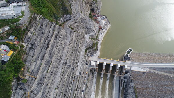 Avance obras Proyecto Hidroeléctrico Ituango
Avance obras Proyecto Hidroeléctrico Ituango
Fecha: Junio 22 2021
Para descargar esta fotografía en alta resolución, haga clic sobre la imagen hasta que la misma se despliegue en la pantalla completa; luego dé clic derecho y elija la opción "guardar imagen como". 
En caso de publicación por cualquier medio, solicitamos acompañarla del crédito: "Foto EPM"
Palabras clave: Avance obras Proyecto Hidroeléctrico Ituango