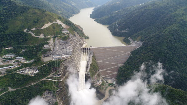Avance obras Proyecto Hidroeléctrico Ituango
Avance obras Proyecto Hidroeléctrico Ituango
Fecha: Junio 22 2021
Para descargar esta fotografía en alta resolución, haga clic sobre la imagen hasta que la misma se despliegue en la pantalla completa; luego dé clic derecho y elija la opción "guardar imagen como". 
En caso de publicación por cualquier medio, solicitamos acompañarla del crédito: "Foto EPM"
Palabras clave: Avance obras Proyecto Hidroeléctrico Ituango