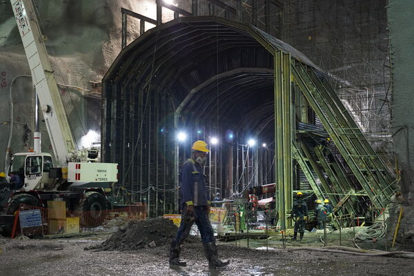 Avance obras Proyecto Hidroeléctrico Ituango
Avance obras Proyecto Hidroeléctrico Ituango
Fecha: Junio 22 2021
Para descargar esta fotografía en alta resolución, haga clic sobre la imagen hasta que la misma se despliegue en la pantalla completa; luego dé clic derecho y elija la opción "guardar imagen como". 
En caso de publicación por cualquier medio, solicitamos acompañarla del crédito: "Foto EPM"
Palabras clave: Avance obras Proyecto Hidroeléctrico Ituango