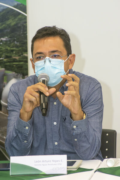 Inauguración Uva PTAR Agus claras
Inauguración Uva PTAR Agus claras
Fecha: 25 Junio 2021
Para descargar esta fotografía en alta resolución, haga clic sobre la imagen hasta que la misma se despliegue en la pantalla completa; luego dé clic derecho y elija la opción "guardar imagen como". 
En caso de publicación por cualquier medio, solicitamos acompañarla del crédito: "Foto EPM"
Palabras clave: Inauguración Uva PTAR Agus claras