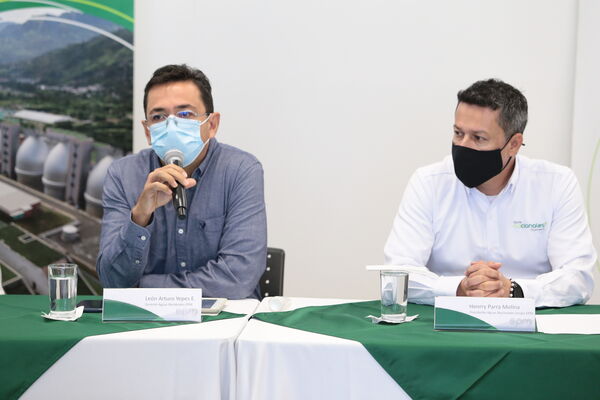 Inauguración Uva PTAR Agus claras
Inauguración Uva PTAR Agus claras
Fecha: 25 Junio 2021
Para descargar esta fotografía en alta resolución, haga clic sobre la imagen hasta que la misma se despliegue en la pantalla completa; luego dé clic derecho y elija la opción "guardar imagen como". 
En caso de publicación por cualquier medio, solicitamos acompañarla del crédito: "Foto EPM"
Palabras clave: Inauguración Uva PTAR Agus claras