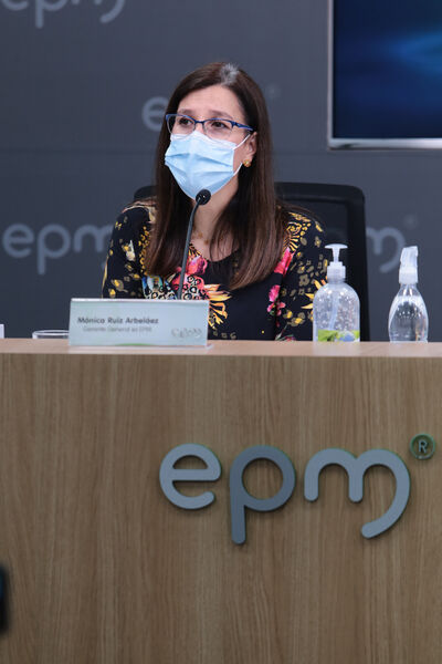 Rueda Prensa Ventures EPM
Rueda de prensa Ventures EPM
Fecha: 11 Marzo 2021.
Para descargar esta fotografía en alta resolución, haga clic sobre la imagen hasta que la misma se despliegue en la pantalla completa; luego dé clic derecho y elija la opción "guardar imagen como". 
En caso de publicación por cualquier medio, solicitamos acompañarla del crédito: "Foto EPM"
Palabras clave: Rueda Prensa Ventures EPM