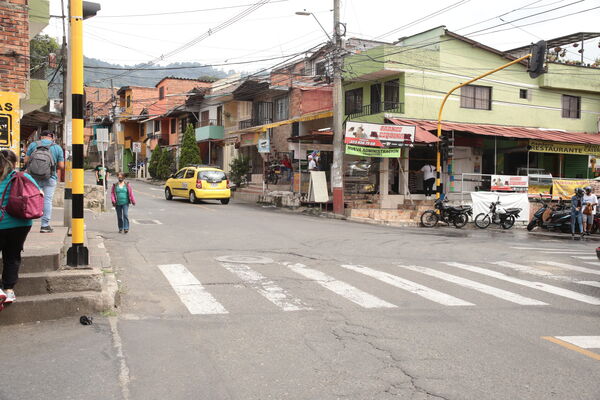 Acueducto Itaguí 
Acueducto Itaguí 
Fecha: 14 Mayo 2021
Para descargar esta fotografía en alta resolución, haga clic sobre la imagen hasta que la misma se despliegue en la pantalla completa; luego dé clic derecho y elija la opción "guardar imagen como". 
En caso de publicación por cualquier medio, solicitamos acompañarla del crédito: "Foto EPM"
Palabras clave: Acueducto Itaguí