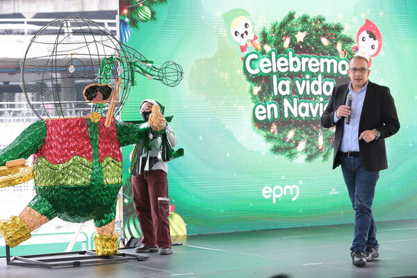 Rueda Prensa Celebremos Vida Navidad
Rueda de Prensa Celebremos la Vida en Navidad 
Fecha: 5 Noviembre 2021
Para descargar esta fotografía en alta resolución, haga clic sobre la imagen hasta que la misma se despliegue en la pantalla completa; luego dé clic derecho y elija la opción "guardar imagen como". 
En caso de publicación por cualquier medio, solicitamos acompañarla del crédito: "Foto EPM"
Palabras clave: Rueda Prensa Celebremos Vida Navidad