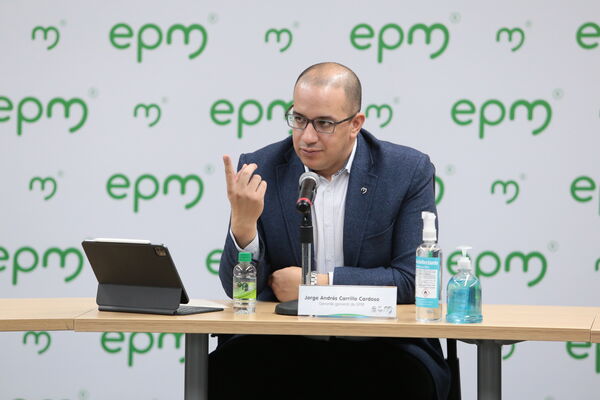 Rueda Prensa Proyecto Eléctrico Ituango
Rueda Prensa Proyecto Eléctrico Ituango
Fecha: 27 Octubre 2021
Para descargar esta fotografía en alta resolución, haga clic sobre la imagen hasta que la misma se despliegue en la pantalla completa; luego dé clic derecho y elija la opción "guardar imagen como". 
En caso de publicación por cualquier medio, solicitamos acompañarla del crédito: "Foto EPM"
Palabras clave: Rueda Prensa Proyecto Eléctrico Ituango