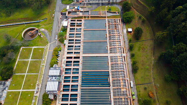 PLANTA MANATIALES modernización ampliación
PLANTA MANATIALES modernización ampliación
Fecha: 2021 Septiembre 23
Para descargar esta fotografía en alta resolución, haga clic sobre la imagen hasta que la misma se despliegue en la pantalla completa; luego dé clic derecho y elija la opción "guardar imagen como". 
En caso de publicación por cualquier medio, solicitamos acompañarla del crédito: "Foto EPM"

Palabras clave: PLANTA MANATIALES modernización ampliación