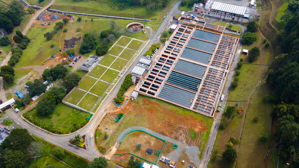 PLANTA MANATIALES modernización ampliación
PLANTA MANATIALES modernización ampliación
Fecha: 2021 Septiembre 23
Para descargar esta fotografía en alta resolución, haga clic sobre la imagen hasta que la misma se despliegue en la pantalla completa; luego dé clic derecho y elija la opción "guardar imagen como". 
En caso de publicación por cualquier medio, solicitamos acompañarla del crédito: "Foto EPM"

Palabras clave: PLANTA MANATIALES modernización ampliación