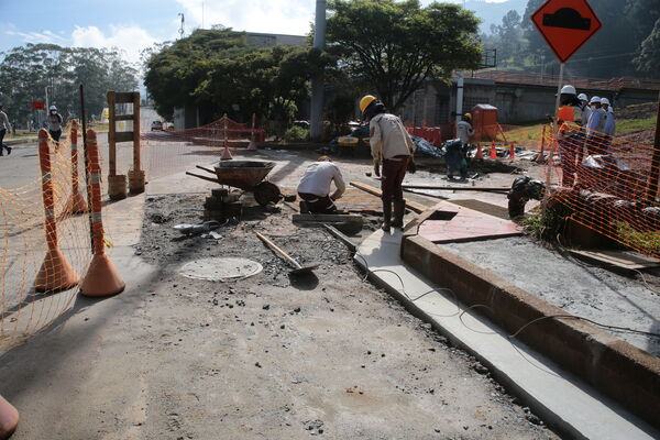 PLANTA MANATIALES modernización ampliación
PLANTA MANATIALES modernización ampliación
Fecha: 2021 Septiembre 23
Para descargar esta fotografía en alta resolución, haga clic sobre la imagen hasta que la misma se despliegue en la pantalla completa; luego dé clic derecho y elija la opción "guardar imagen como". 
En caso de publicación por cualquier medio, solicitamos acompañarla del crédito: "Foto EPM"

Palabras clave: PLANTA MANATIALES modernización ampliación