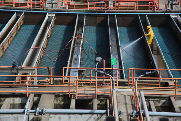 PLANTA MANATIALES modernización ampliación
PLANTA MANATIALES modernización ampliación
Fecha: 2021 Septiembre 23
Para descargar esta fotografía en alta resolución, haga clic sobre la imagen hasta que la misma se despliegue en la pantalla completa; luego dé clic derecho y elija la opción "guardar imagen como". 
En caso de publicación por cualquier medio, solicitamos acompañarla del crédito: "Foto EPM"

Palabras clave: PLANTA MANATIALES modernización ampliación