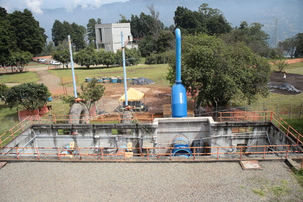 PLANTA MANATIALES modernización ampliación
PLANTA MANATIALES modernización ampliación
Fecha: 2021 Septiembre 23
Para descargar esta fotografía en alta resolución, haga clic sobre la imagen hasta que la misma se despliegue en la pantalla completa; luego dé clic derecho y elija la opción "guardar imagen como". 
En caso de publicación por cualquier medio, solicitamos acompañarla del crédito: "Foto EPM"
Palabras clave: PLANTA MANATIALES modernización ampliación