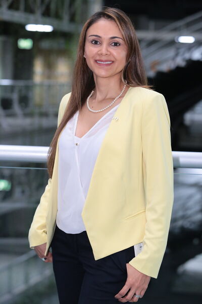 Posicionamiento Juliana Carolina Zapata Molina VP Talento Humano
Posicionamiento Juliana Carolina Zapata Molina VP Talento Humano
Fecha: 6 SEPTIEMBRE 2021
Para descargar esta fotografía en alta resolución, haga clic sobre la imagen hasta que la misma se despliegue en la pantalla completa; luego dé clic derecho y elija la opción "guardar imagen como". 
En caso de publicación por cualquier medio, solicitamos acompañarla del crédito: "Foto EPM"
Palabras clave: Posicionamiento Juliana Carolina Zapata Molina VP Talento Humano