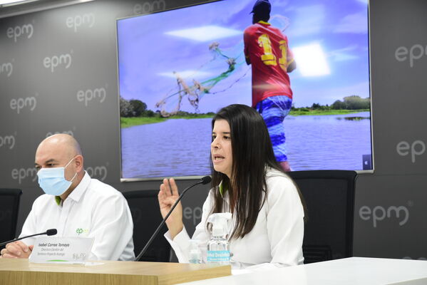 Rueda prensa
Rueda de prensa
Fecha: 2021 Septiembre 9
Para descargar esta fotografía en alta resolución, haga clic sobre la imagen hasta que la misma se despliegue en la pantalla completa; luego dé clic derecho y elija la opción "guardar imagen como". 
En caso de publicación por cualquier medio, solicitamos acompañarla del crédito: "Foto EPM"
Palabras clave: Rueda prensa