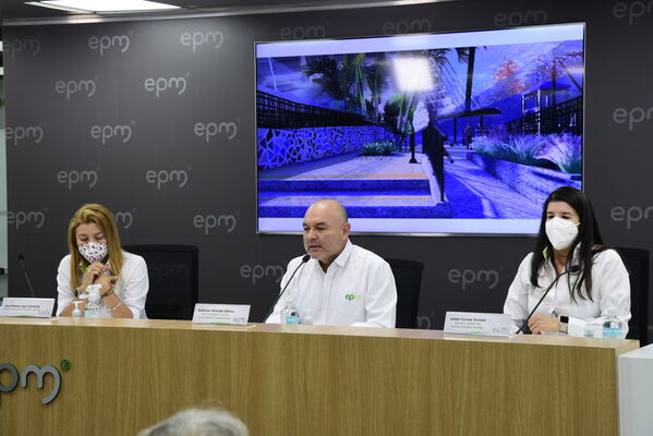 Rueda prensa
Rueda de prensa
Fecha: 2021 Septiembre 9
Para descargar esta fotografía en alta resolución, haga clic sobre la imagen hasta que la misma se despliegue en la pantalla completa; luego dé clic derecho y elija la opción "guardar imagen como". 
En caso de publicación por cualquier medio, solicitamos acompañarla del crédito: "Foto EPM"
Palabras clave: Rueda prensa
