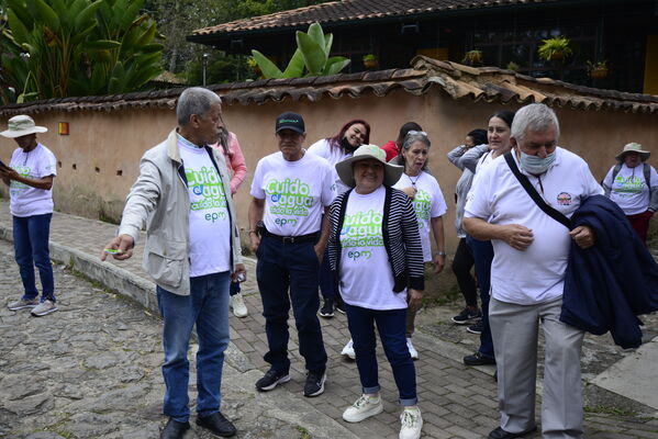 Para descargar esta fotografía en alta resolución, haga clic sobre la imagen hasta que la misma se despliegue en la pantalla completa; luego dé clic derecho y elija la opción "guardar imagen como". 
En caso de publicación por cualquier medio, solicitamos acompañarla del crédito: "Foto EPM"
