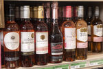 Nombre del archivo=VINOS_Y_LICORES_281129.jpg
Tamaño del archivo=7941KiB
Dimensiones=6000x4000
Fecha añadida=Febrero 10, 2022 VINOS_Y_LICORES_281129.jpg