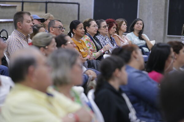 Clausura Programa Vital 
Fecha: 16 Sept 2022. 
Para descargar esta fotografía en alta resolución, haga clic sobre la imagen hasta que la misma se despliegue en la pantalla completa; luego dé clic derecho y elija la opción "guardar imagen como". 
En caso de publicación por cualquier medio, solicitamos acompañarla del crédito: "Foto EPM"
