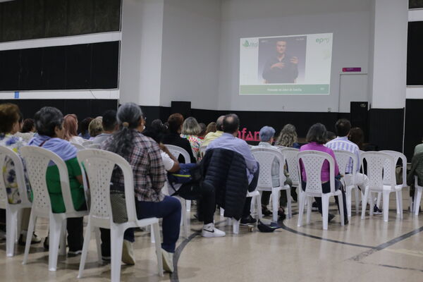 Clausura Programa Vital 
Fecha: 16 Sept 2022. 
Para descargar esta fotografía en alta resolución, haga clic sobre la imagen hasta que la misma se despliegue en la pantalla completa; luego dé clic derecho y elija la opción "guardar imagen como". 
En caso de publicación por cualquier medio, solicitamos acompañarla del crédito: "Foto EPM"
