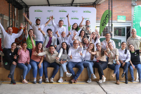 Tu Cuentas Subestación Energía Guayabal
Tu Cuentas Subestación Energía Guayabal
Fecha: 26 Septiembre 2022
Para descargar esta fotografía en alta resolución, haga clic sobre la imagen hasta que la misma se despliegue en la pantalla completa; luego dé clic derecho y elija la opción "guardar imagen como". 
En caso de publicación por cualquier medio, solicitamos acompañarla del crédito: "Foto EPM"
Palabras clave: Tu Cuentas Subestación Energía Guayabal