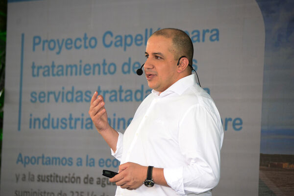 Rendición de Cuentas   
Rendición de Cuentas   
Fecha: 2023 May 11
Para descargar esta fotografía en alta resolución, haga clic sobre la imagen hasta que la misma se despliegue en la pantalla completa; luego dé clic derecho y elija la opción "guardar imagen como".
En caso de publicación por cualquier medio, solicitamos acompañarla del crédito: "Foto EPM"
Palabras clave: Rendición Cuentas