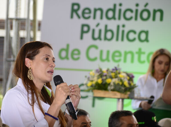 Rendición de Cuentas   
Rendición de Cuentas   
Fecha: 2023 May 11
Para descargar esta fotografía en alta resolución, haga clic sobre la imagen hasta que la misma se despliegue en la pantalla completa; luego dé clic derecho y elija la opción "guardar imagen como".
En caso de publicación por cualquier medio, solicitamos acompañarla del crédito: "Foto EPM"
Palabras clave: Rendición Cuentas