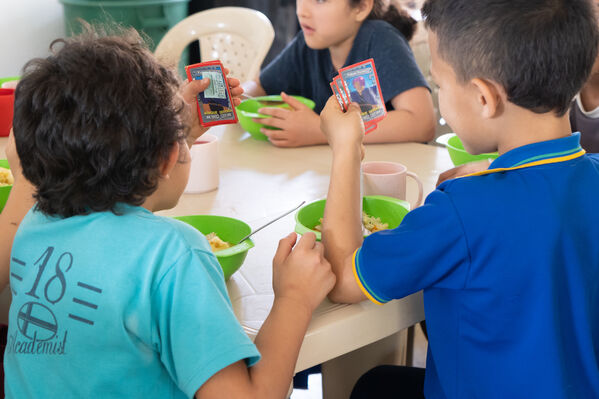 Visita cliente 1400000 Fundacion pan  paraiso
Visita cliente 1400000 Fundación Pan y Paraíso
Fecha: 8 de Noviembre 2023.
Para descargar esta fotografía en alta resolución, haga clic sobre la imagen hasta que la misma se despliegue en la pantalla completa; luego dé clic derecho y elija la opción "guardar imagen como". 
En caso de publicación por cualquier medio, solicitamos acompañarla del crédito: "Foto EPM" 
Palabras clave: Visita cliente 1400000 Fundacion pan  paraiso