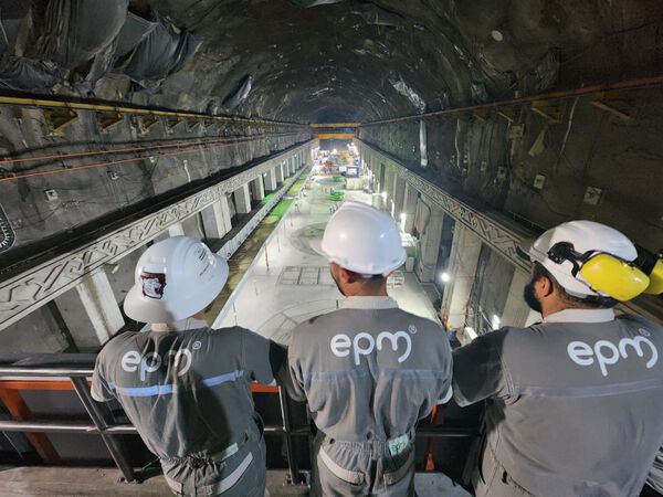 Hidroituango, unidad 4 de generación energía
Hidroituango, unidad 4 de generación energía
Fecha: 2 de noviembre 2023 
Para descargar esta fotografía en alta resolución, haga clic sobre la imagen hasta que la misma se despliegue en la pantalla completa; luego dé clic derecho y elija la opción "guardar imagen como". 
En caso de publicación por cualquier medio, solicitamos acompañarla del crédito: "Foto EPM" 
Palabras clave: Hidroituango, unidad 4 de generación energía