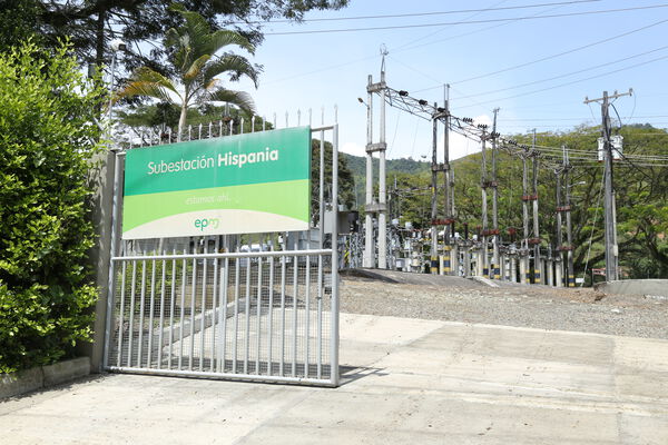 Proyectos TyD Suroeste  2023
Proyectos TyD en el Suroeste - 2023
Fecha: 8 Noviembre 2023 
Para descargar esta fotografía en alta resolución, haga clic sobre la imagen hasta que la misma se despliegue en la pantalla completa; luego dé clic derecho y elija la opción "guardar imagen como". 
En caso de publicación por cualquier medio, solicitamos acompañarla del crédito: "Foto EPM"
Palabras clave: Proyectos TyD Suroeste  2023