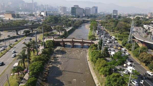 Palabras clave: Río Medellín  Río Aburrá  Medellín  Saneamiento Valle de Aburrá  Saneamiento río Medellín