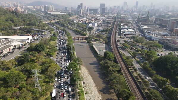 Palabras clave: Río Medellín  Río Aburrá  Medellín  Saneamiento Valle de Aburrá  Saneamiento río Medellín