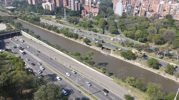 Palabras clave: Río Medellín  Río Aburrá  Medellín  Saneamiento Valle de Aburrá  Saneamiento río Medellín